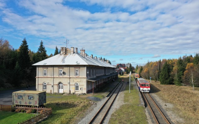 Probuďme nádraží na Moldavě v Krušných Horách