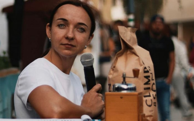 Kurz přípravy kávy pod vedením majitelky kavárny Malé Café Šárky Bolatzké