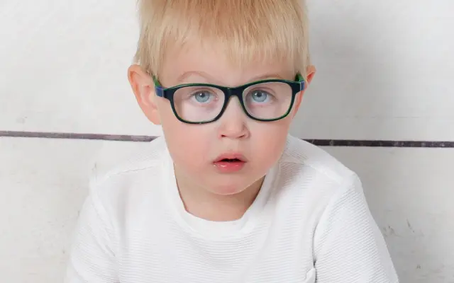 Zdravotní kočárek s podložkou pro Kubíka na každodenní cestování