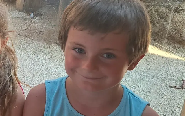 Radímek (9) vyrůstá bez rodičů - pomozte mu prožít šťastné dětství