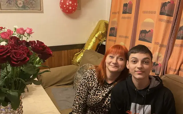 Speciální matrace a terapie pro syna (17) se skoliózou