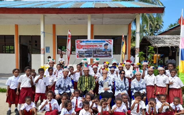 Pomoc škole v Indonésii/Help for the school in Indonesia
