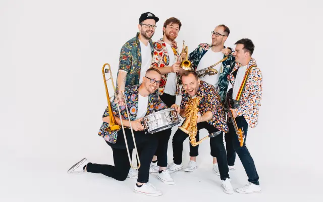 Pomozte nám vydat vysněné CD k 10 letům Brass Avenue