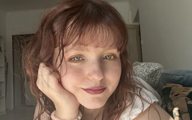 Pomozte jirkovské zpěvačce Denie nahrát nový singl ve studiu