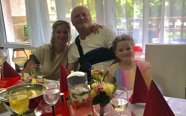 Pomoc pro tatínka a jeho malou dceru po náhlé ztrátě manželky a maminky