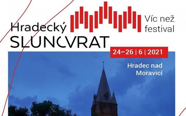 Třídenní vstupenky na Hradecký slunovrat včetně představení Dejvického divadla Ucpanej systém