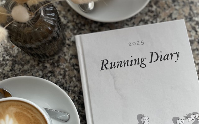 Vydejte s námi Running diary 2025! Motivační diář pro všechny nadšence sportu.