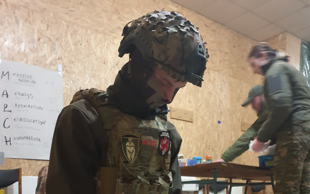 Zdravotní vojenské vybavení pro Mezinárodní legii obrany Ukrajiny