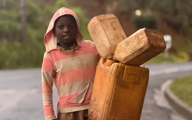 Project Africa: Extrémní triatlon, kde se pot mění v čistou vodu 💧