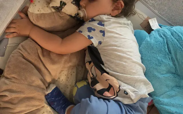 Pomoc pro tři statečné a úžasné děti a jejich maminku