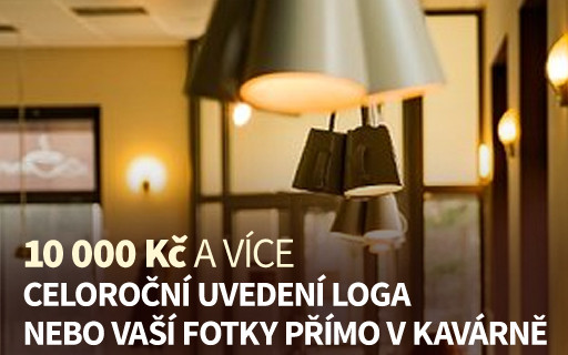 Celoroční uvedení loga nebo vaší fotky přímo v kavárně