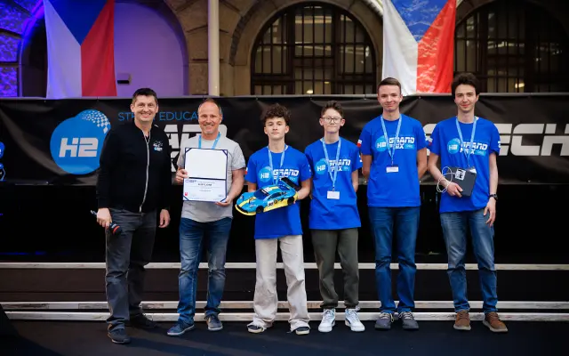 Pomozte týmu LABORKY.cz závodit za Česko na H2 Grand Prix ve Švýcarsku