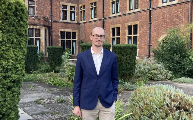 Podpořme Lukášovu cestu na Cambridge – studium pro osobnostní rozvoj dětí