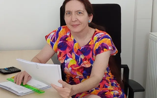 Pomozte Lence znovu pevně stát na nohou