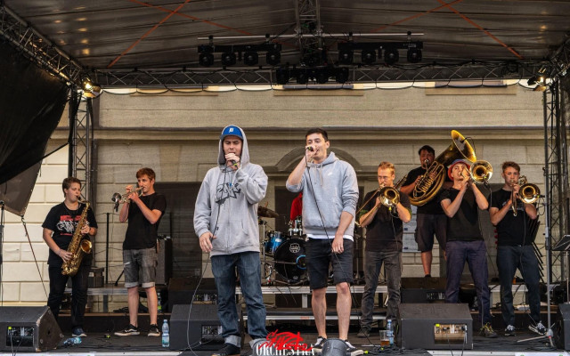Soukromý koncert kapely ShizzleOrchestra