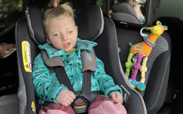 Pomozme Zorince získat auto, které zvládne víc než jen cesty❤️