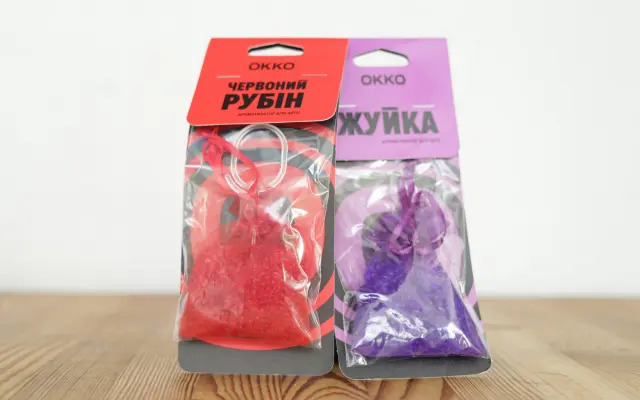 Vůně do auta OKKO (Červený rubín / Žvejka)