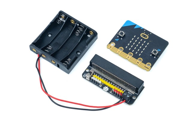 micro:bit s rozšiřující deskou MB3