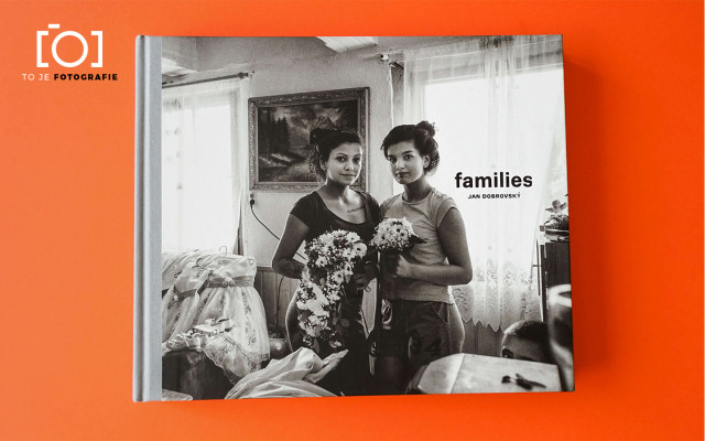 To je foto publikace: Families