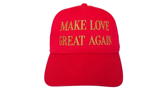 1x červená čepice MAKE LOVE GREAT AGAIN