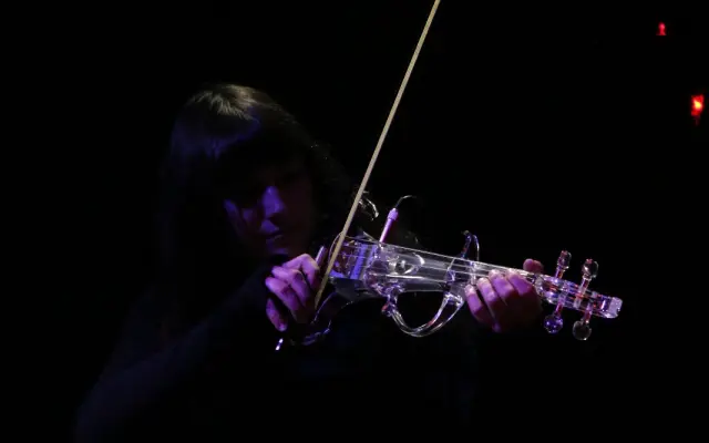 🎧 2. Digitální album – přednostní přístup