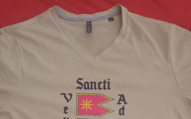 Tričko s praporcem svatého Vojtěcha
