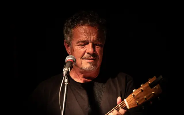 2 VIP vstupenky na koncert Nerez a Neřež v sále Měšťanské Besedy v Plzni 12.5.2026 k životnímu jubileu Zdeňka Vřešťála