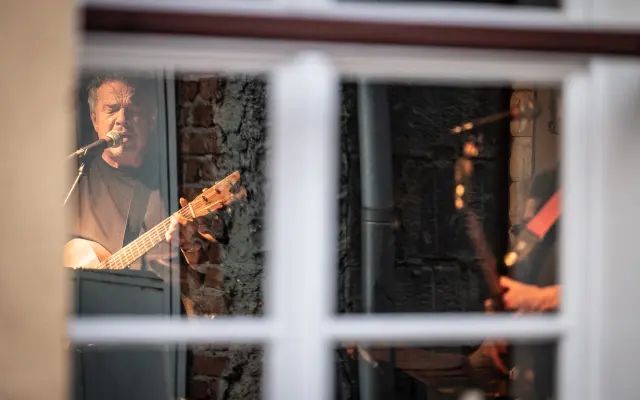 2 VIP vstupenky na koncert Nerez, Neřež, Aneta Krejčíková 24.3.2026 v divadle Kalich v Praze