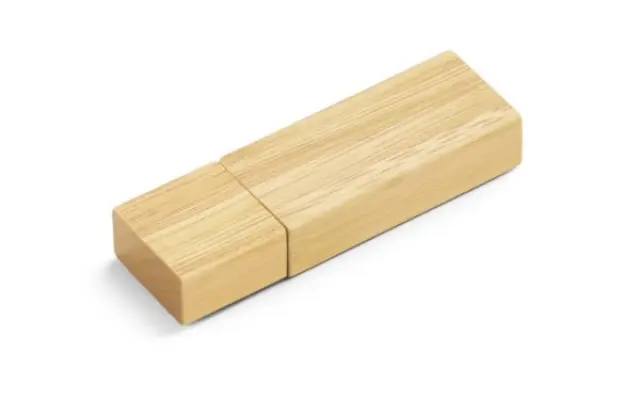 USB Flash disk v bambusu