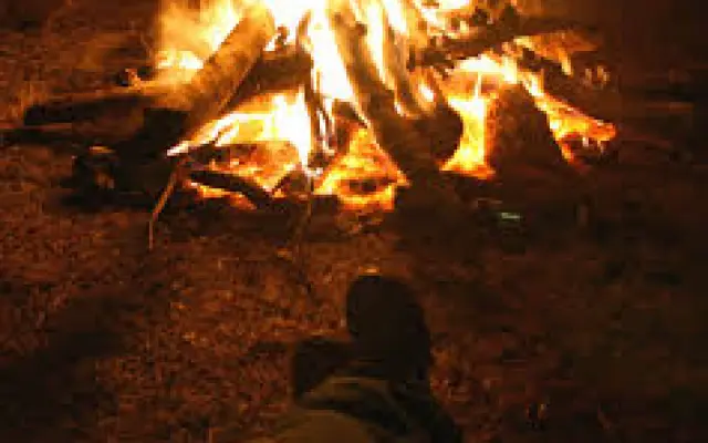 Oheň na podporu Albánie (29.8. u Prahy)