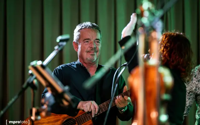 Nové album Zdeňka Vřešťála na flešce. 70 písní, novinky a rarity.