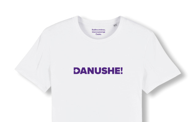 Triko " Danushe" krémové s fialovým nápisem