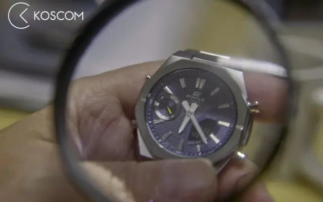 1x Filmové hodinky Casio Edifice od našeho sponzora Koscom