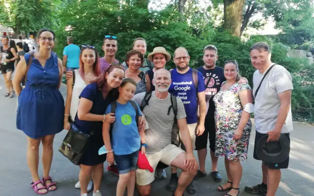 Hlavní patron knihy JAK SE DĚLÁ ZOO