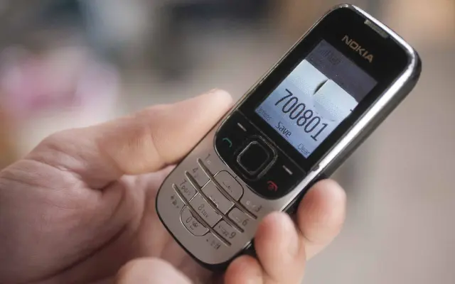 Autorské čtení 30 min po telefonu + 1x kniha