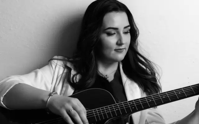 Soukromý akustický koncert u tebe doma