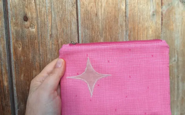 ručně šitá taštička