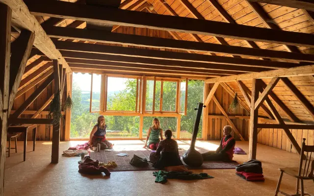 Indian Classical Vocal Group Class