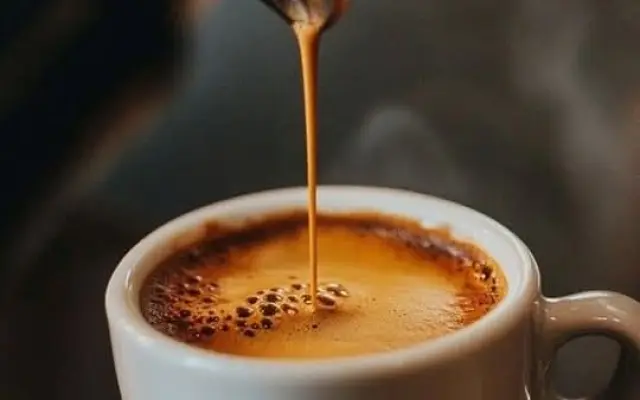 ☕☕ Voucher na 10 espress plus sladkou dobrotu k tomu prvnímu
