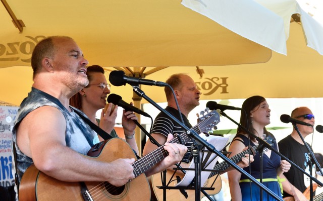 Koncert Hlubokého nedorozumění na vaší akci