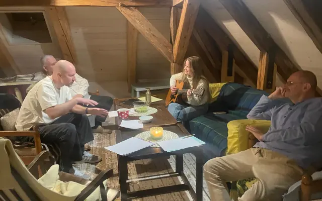 Napiš si báseň/píseň ve skupince