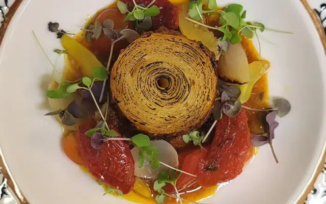 Poukaz pro dva na večeři ve vegeteriánské restauraci Leaf