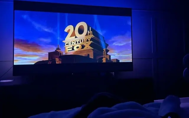 Film z pohodlí domova